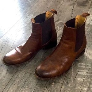 Women’s Frye boots